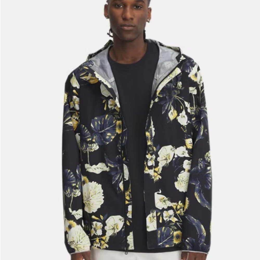 Under armor black men’s‎ medium wind jacket windbreaker